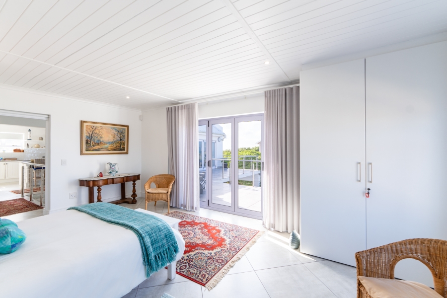 4 Bedroom Property for Sale in Oceanview Heights Western Cape
